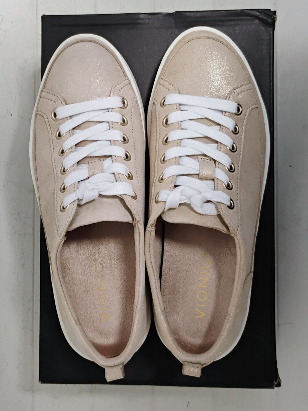 Vionic Winny Low top Sneaker Gold 7 - Picture 3 of 5